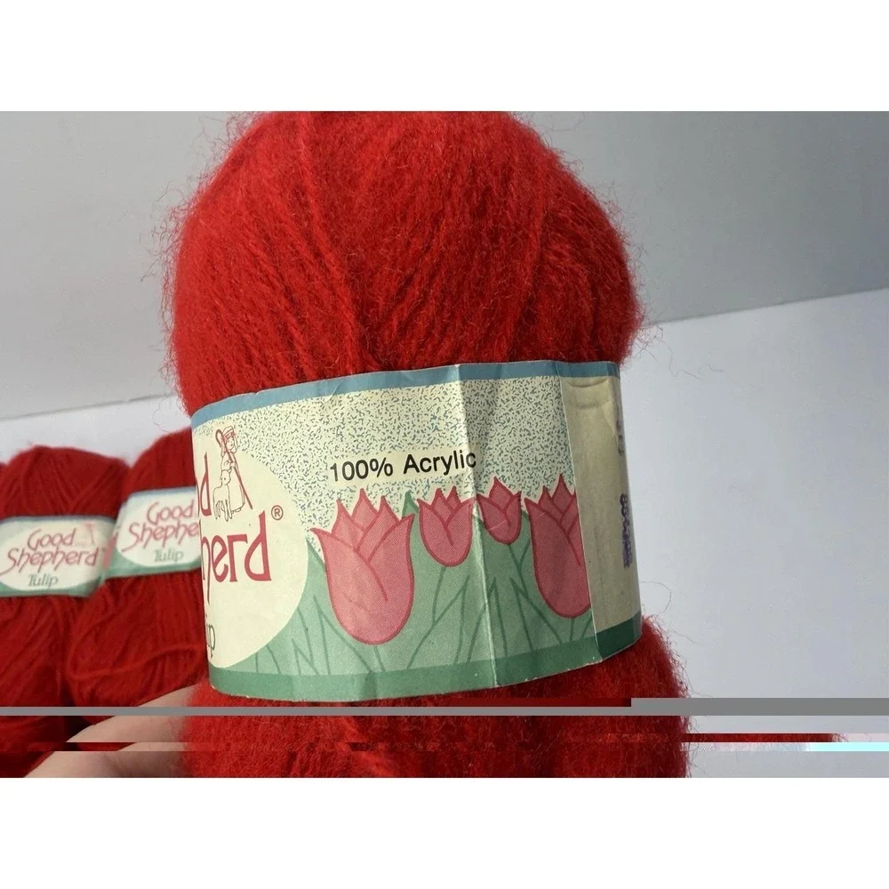Good Shepherd Tulip Yarn Color 884308 Red  Brazil 100% Acrylic Lot Of 10